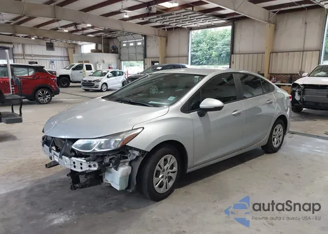 2019 Chevrolet Cruze Ls из США, поврежденный, VIN 1G1BC5SM4K7110100